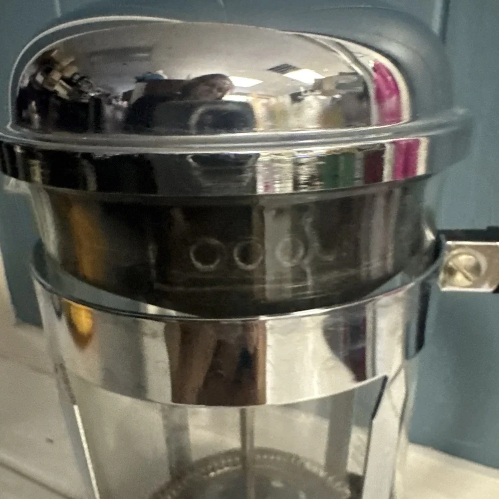 Bodum French Press Coffee Maker #157 Steel / Black 4 Cup 32 oz Made in Portugal‎
